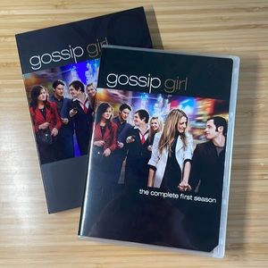 ✨LAST CHANCE✨ Gossip Girl The Complete First Season